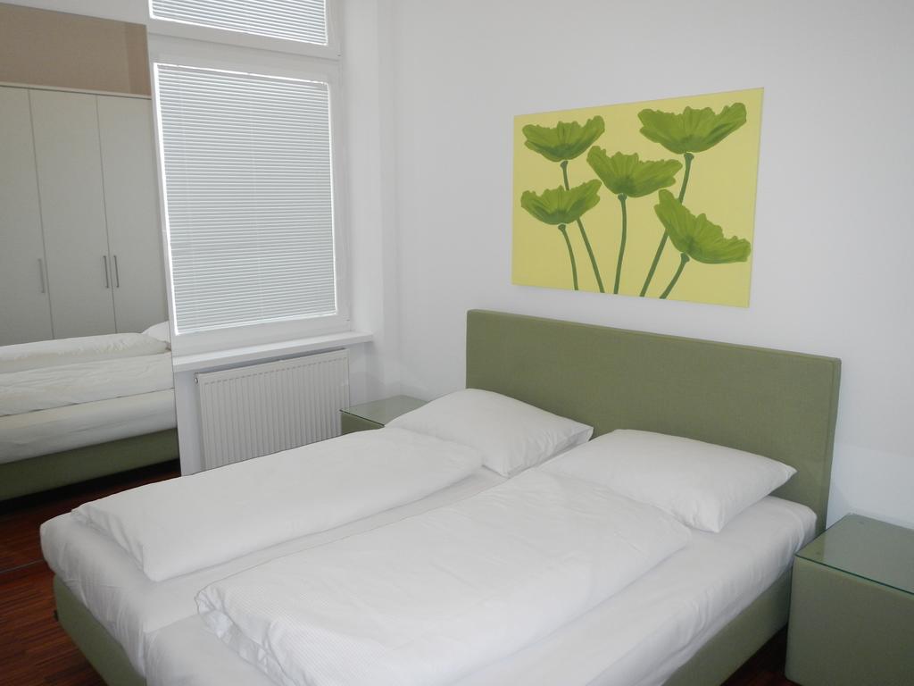 Pension Pharmador Vienna Exterior photo