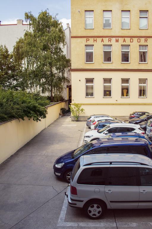 Pension Pharmador Vienna Exterior photo