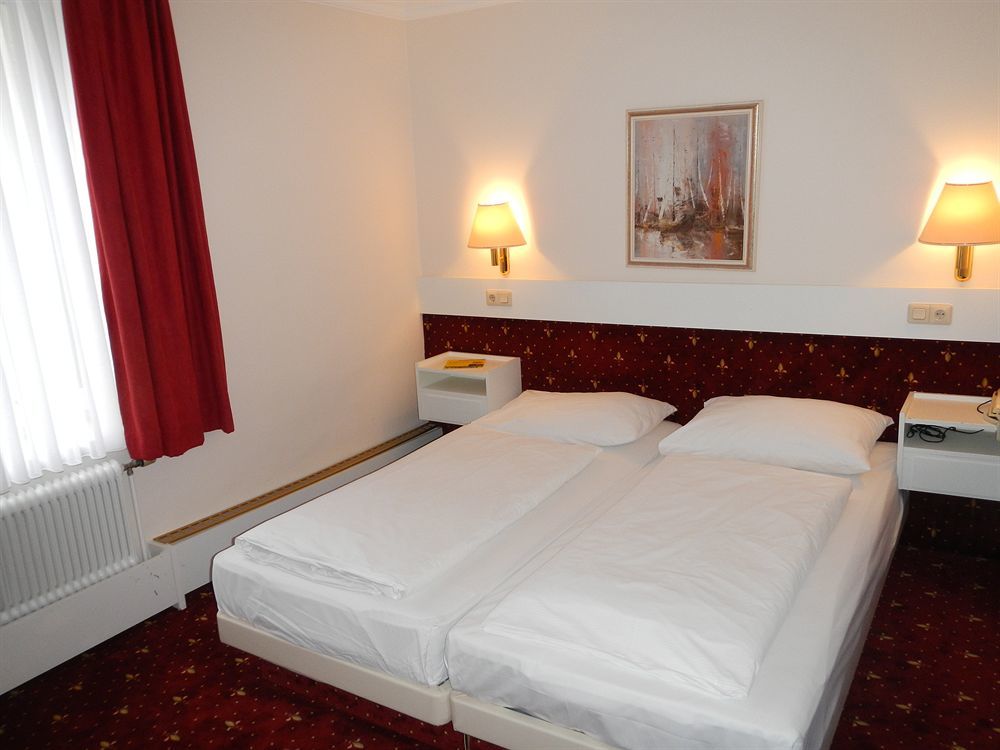 Pension Pharmador Vienna Exterior photo